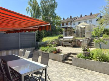 Vollständig saniertes Familienglück mit Garten-Oase in Feldrandnähe! 71672 Marbach am Neckar, Reihenmittelhaus